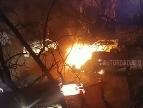 В Благовещенске загорелась машина в соцсетях говорят о поджоге видео