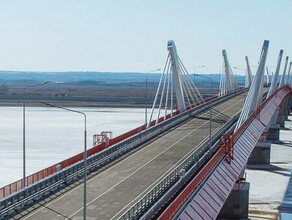 По международному мосту через Амур поедет больше автомобилей