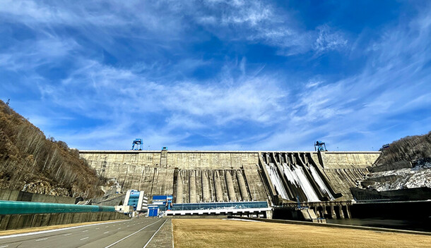 Бурейская ГЭС начала наполнять свое водохранилище