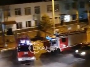 В Благовещенске вечером произошел пожар в жилом доме видео