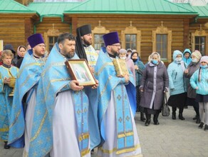 В праздник Благовещения Пресвятой Богородицы в Благовещенске прошел крестный ход фото