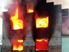 В Приамурье многодетная семья второй раз лишилась дома изза пожара