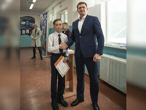 В День космонавтики победители конкурса по моделированию ракет в Благовещенске получили спортивные абонементы