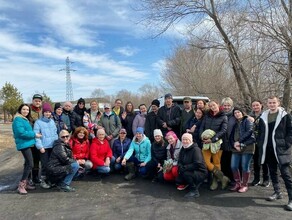 В Тамбовке с головы собаки сняли пластиковую банку Животное мучилось неделю фото видео