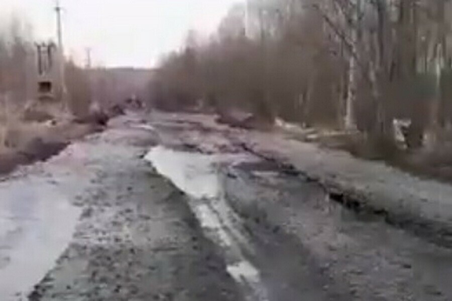 В Селемджинском районе прокуратура признала дорогу в Огодже небезопасной