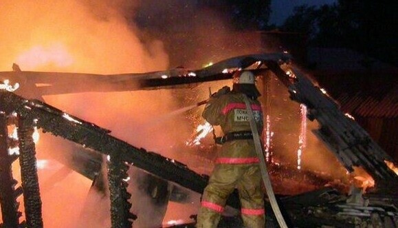 В Прогрессе в огне погиб мужчина