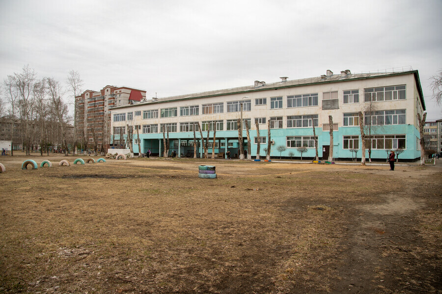 Более 40 миллионов рублей направят на обновление территории 13 школы Благовещенска Что там сделают