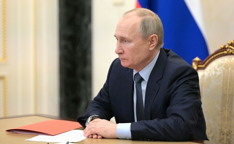 Путин подписал закон о штрафах для журналистов за неправильное цитирование СМИиноагентов