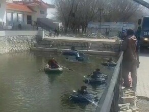 В Благовещенск из Франции привезли плавающие фонтаны для парка Дружбы видео установки