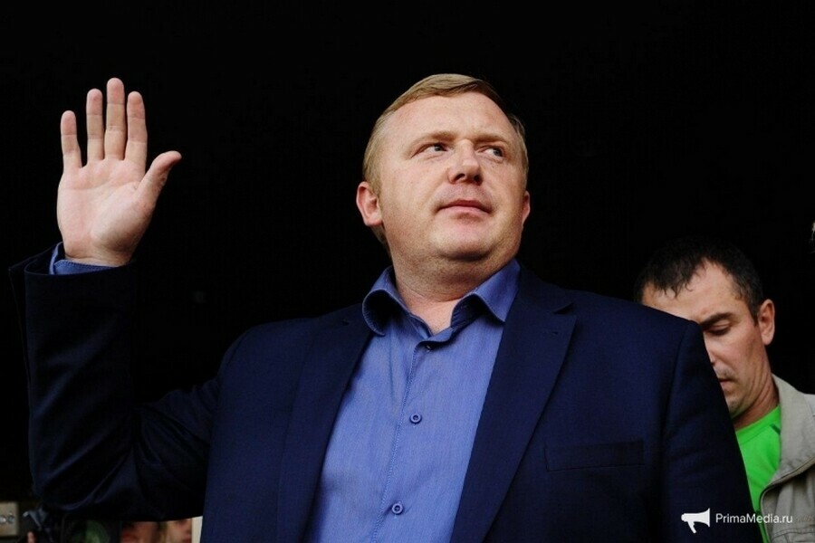 СМИ в Приморье депутата обвинившего губернатора Олега Кожемяко в попытке подкупа поместили в психиатрический диспансер