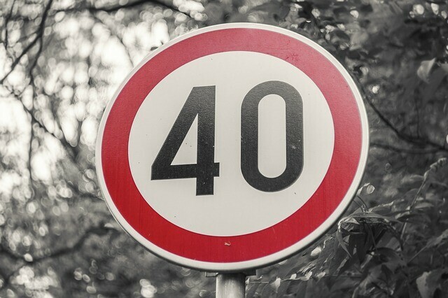 В Благовещенске повсеместно собираются ограничить скоростной режим до 40 километров в час