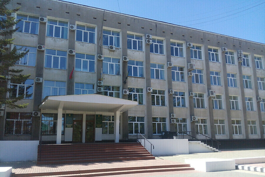 В Свободном задержана начальник управления администрации по подозрению в превышении должностных полномочий