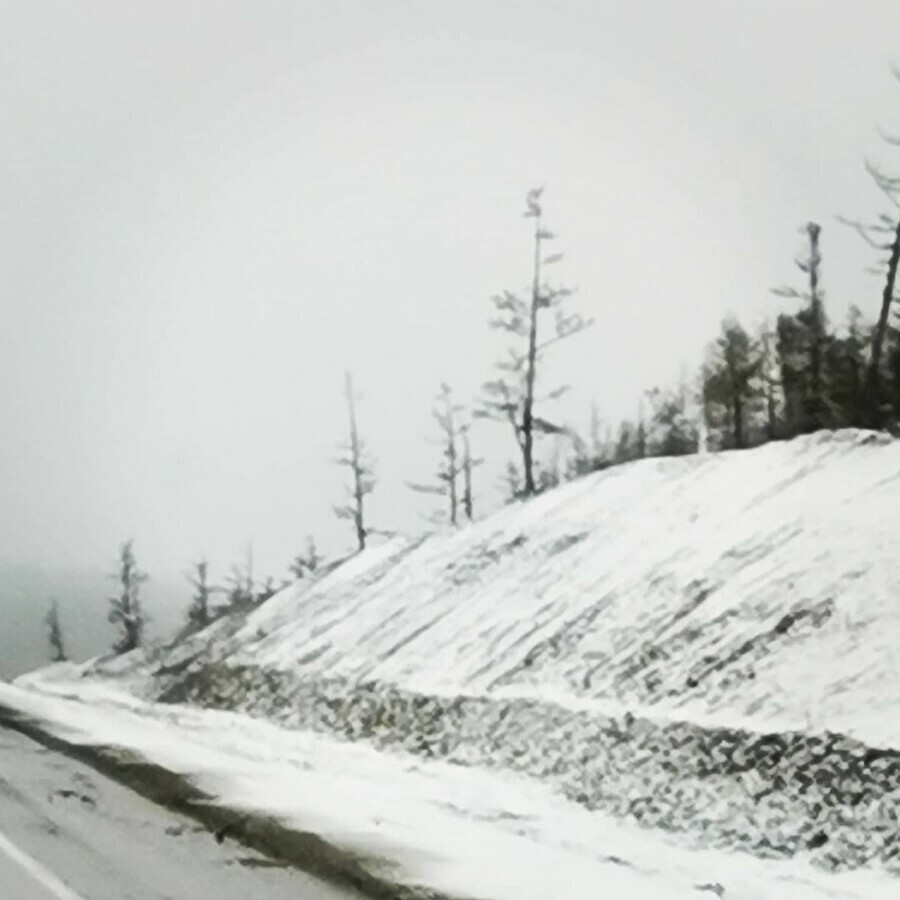 На север Амурской области вернулась зима видео