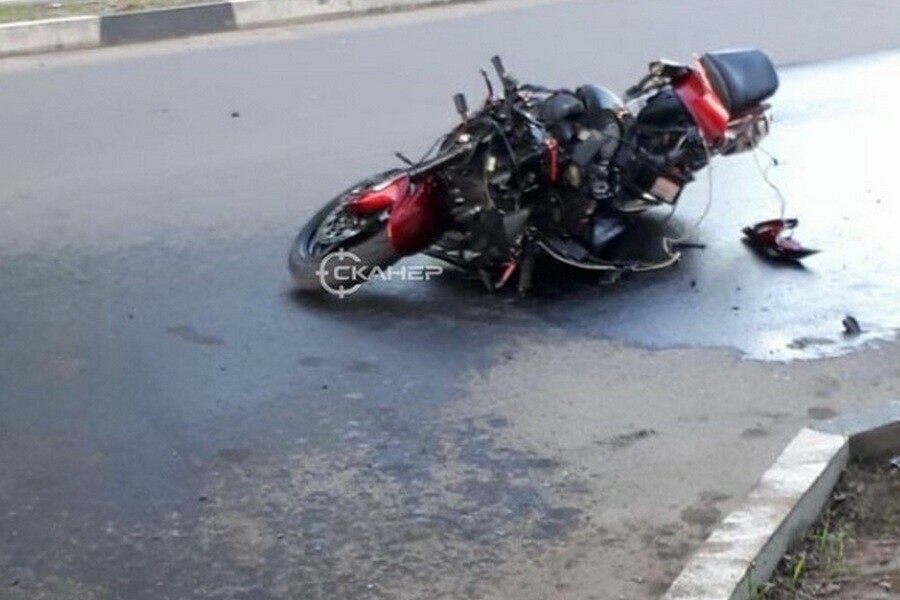 В Приамурье насмерть разбился мотоциклист фото 18
