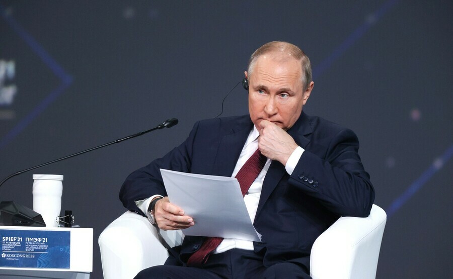Путин сообщил когда россияне смогут свободно выезжать за границу