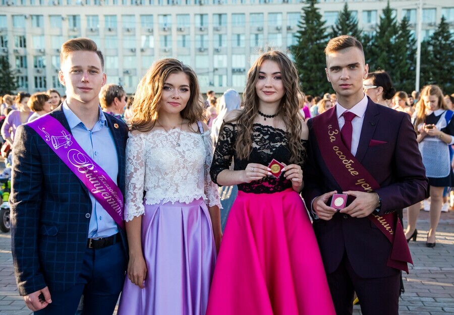 Министерство образования объяснило почему не будет общегородских выпускных в Амурской области