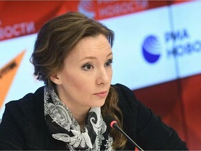 Детский обмудсмен предложила ввести декретные для бабушек и дедушек