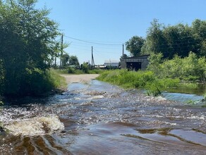 В поселок Зазейский пришла вода Часть села обесточена жителей готовят к эвакуации