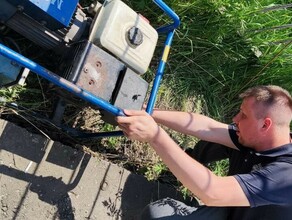 В Амурской области в затопленном селе Черняево связь поддерживается электрогенератором