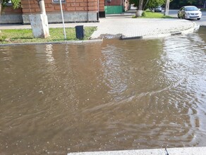 В Благовещенске на набережной пошла вода