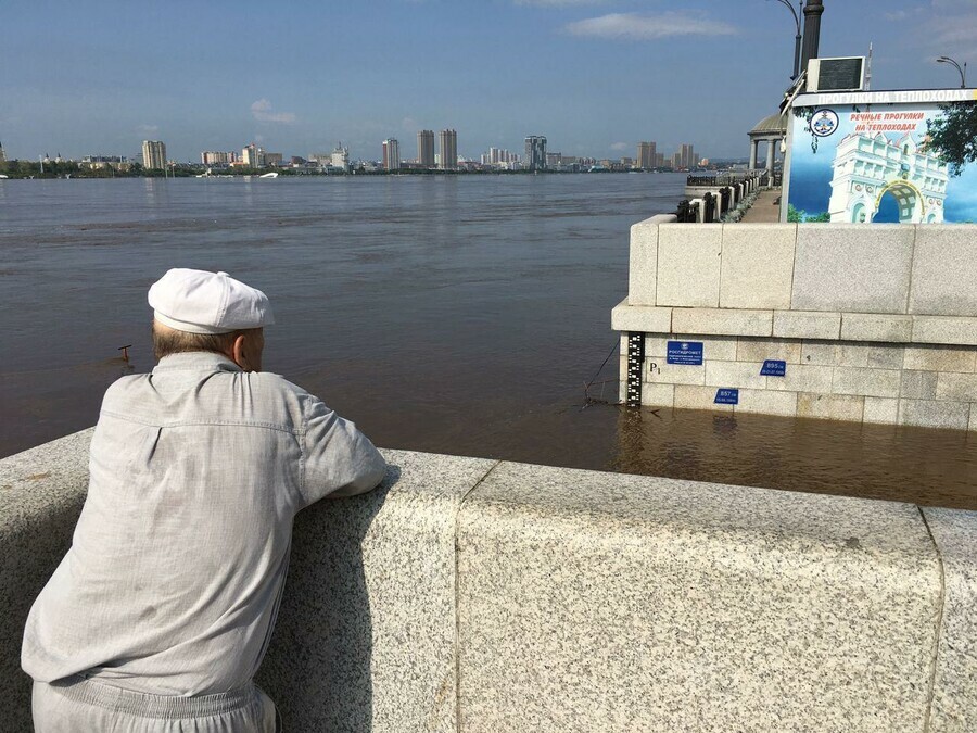 Уровень Амура в районе Благовещенска фото