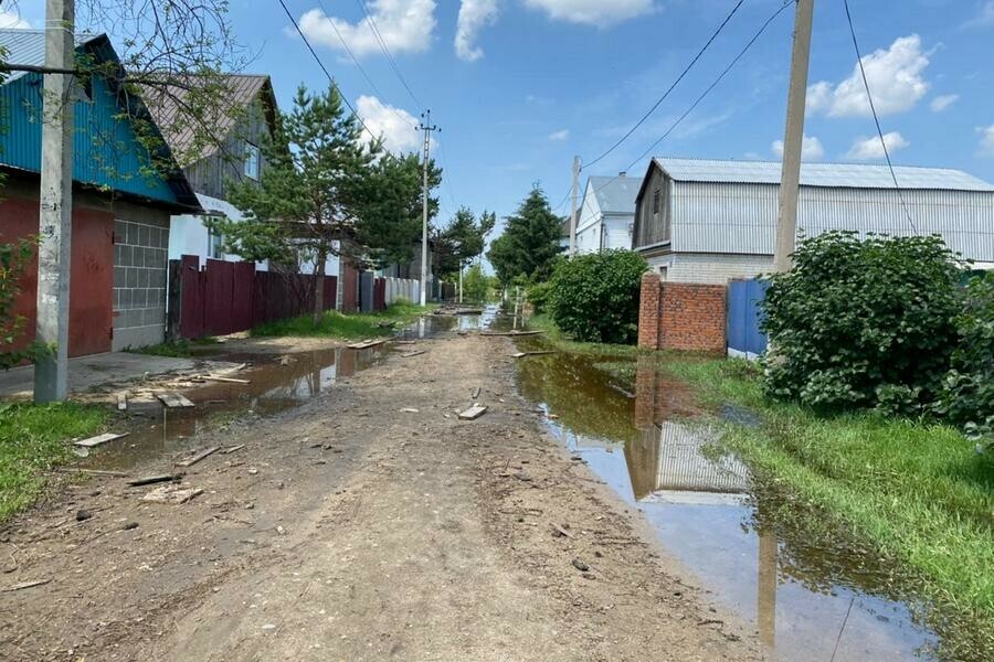 В Приамурье без автомобильного сообщения пять сел Во Владимировке 79 домов остаются подтопленными 