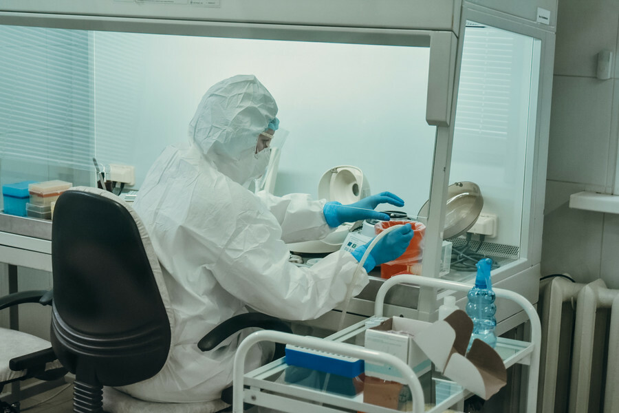 В Приамурье открывают новые лаборатории для диагностики COVID19