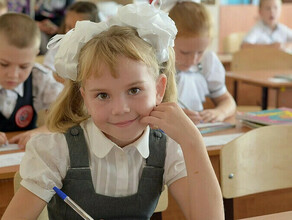 Названа точная дата начала выплат в 10 тысяч рублей на детей школьного возраста