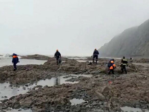 Погибших в авиакатастрофе на Камчатке ищут на дне моря водолазы