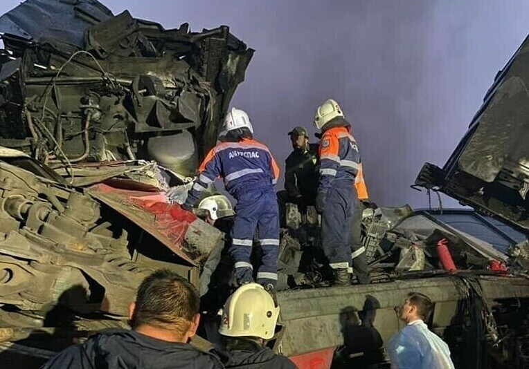 Стало известно сколько человек находилось в столкнувшихся в Приамурье поездах 