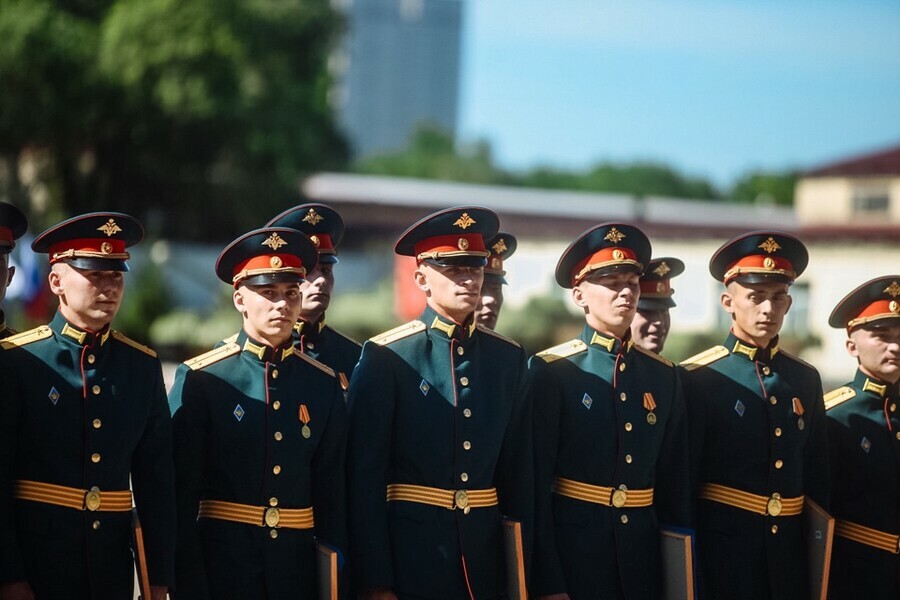 В Благовещенске состоялся очередной выпуск курсантов ДВОКУ фото