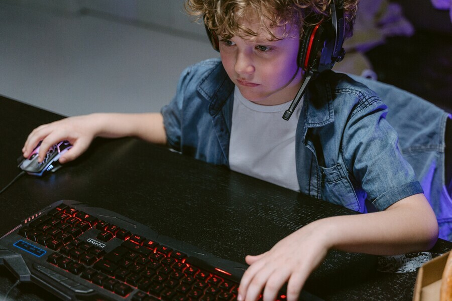 Что делать если ребенок зависим от компьютерных игр
