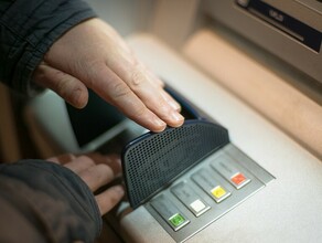 Сбербанк начал принимать карты American Express в терминалах и банкоматах
