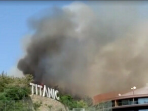 В Турции изза сильных пожаров эвакуируют туристов из отелей 