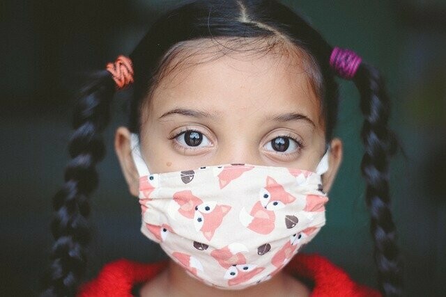 В Амурской области растет заболеваемость коронавирусом среди детей на фоне циркуляции нового штамма 