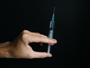 Вакцинация от COVID19 набирает обороты Где в Амурской области вакцинировались свыше 100  жителей