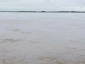 В Белогорске резко поднялся уровень воды в Томи В городе вводят режим ЧС