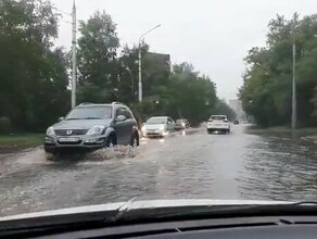 В микрорайоне Благовещенска автобусы до сих пор не ходят по затопленной улице Дьяченко