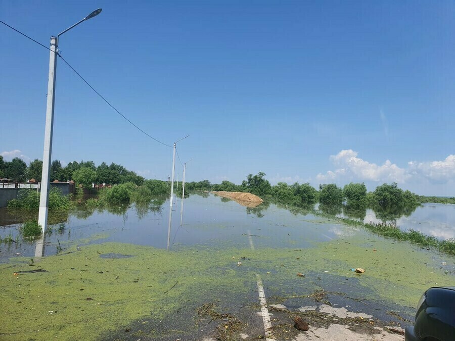 В Приамурье все больше мостов и участков дорог уходит под воду 