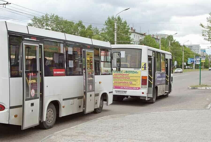 В Благовещенске 5 автобусов изменили маршрут на время ремонта улицы Ленина
