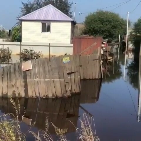 После рекордного наводнения в Белогорске с жителями Острова Старицы проведут собрание по поводу переселения