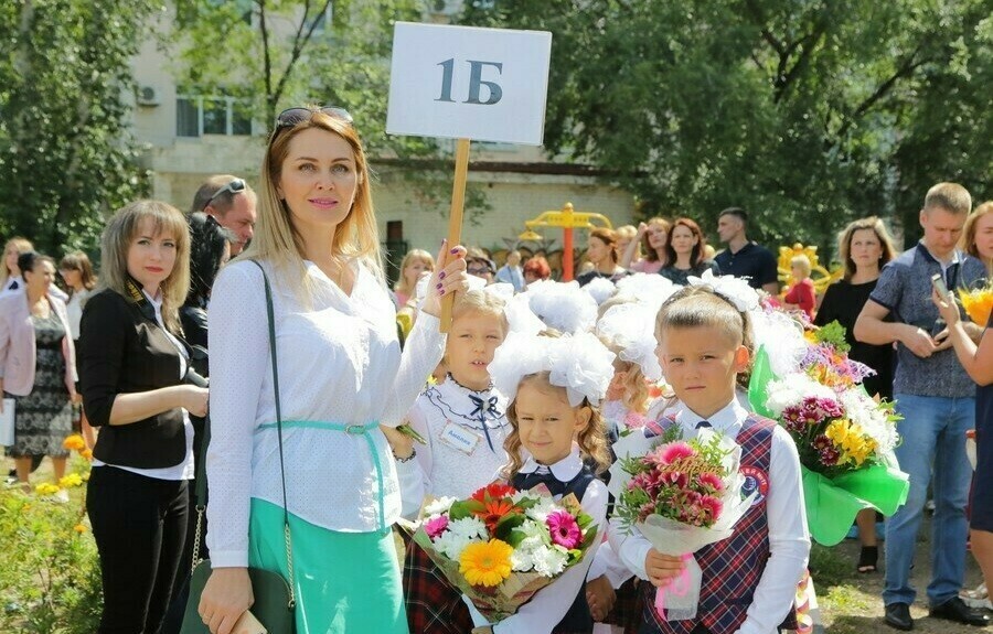 На линейку 1 сентября  с родителями или без Что ответили в амурском минобре