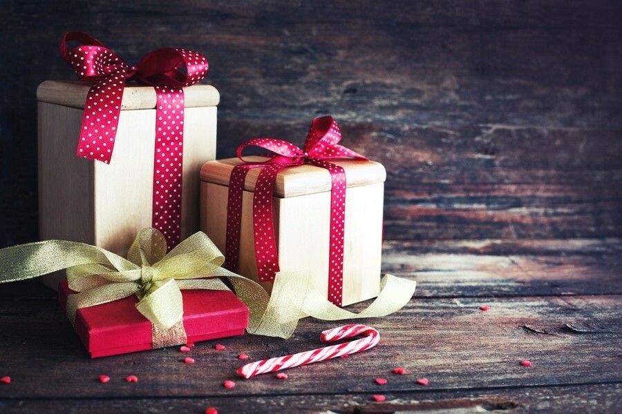 14 идей дешёвых полезных подарков