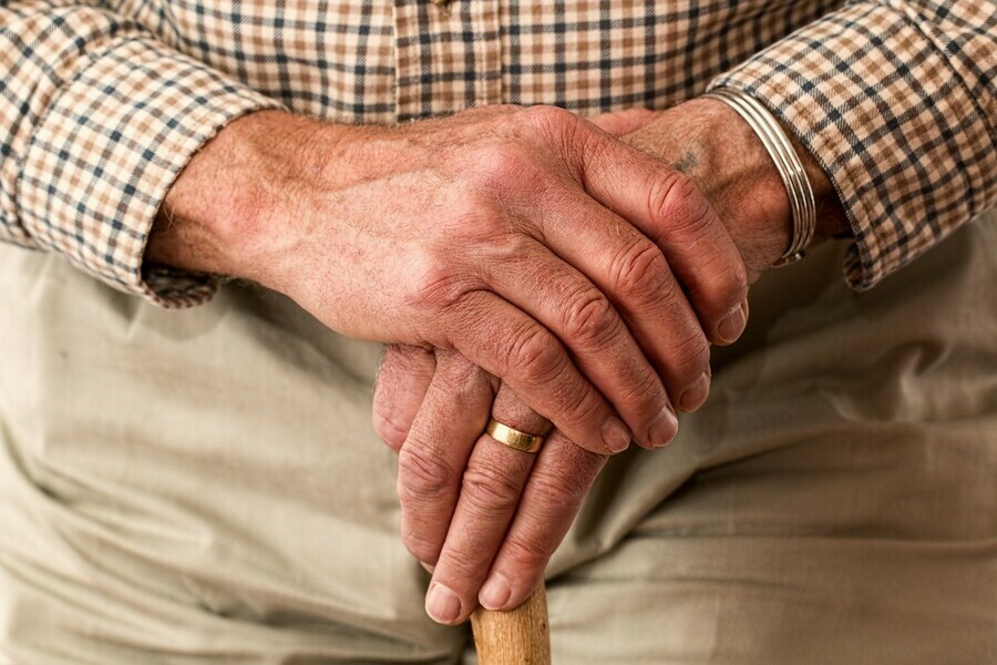 В Благовещенске задержали мужчину который ограбил 83летнего пенсионера 