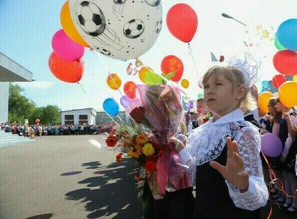 Амурчане потратили больше денег на сбор детей в школу чем в прошлом году 