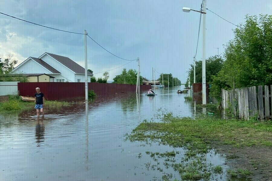 Во Владимировке еще остаются подтопленными жилые дома