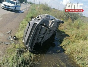 В Благовещенске произошло жесткое ДТП с переворотом После завязалась драка фото видео