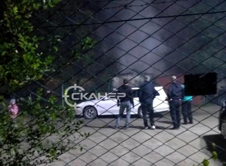 В микрорайоне Благовещенска сгорел гараж Подозревается поджог