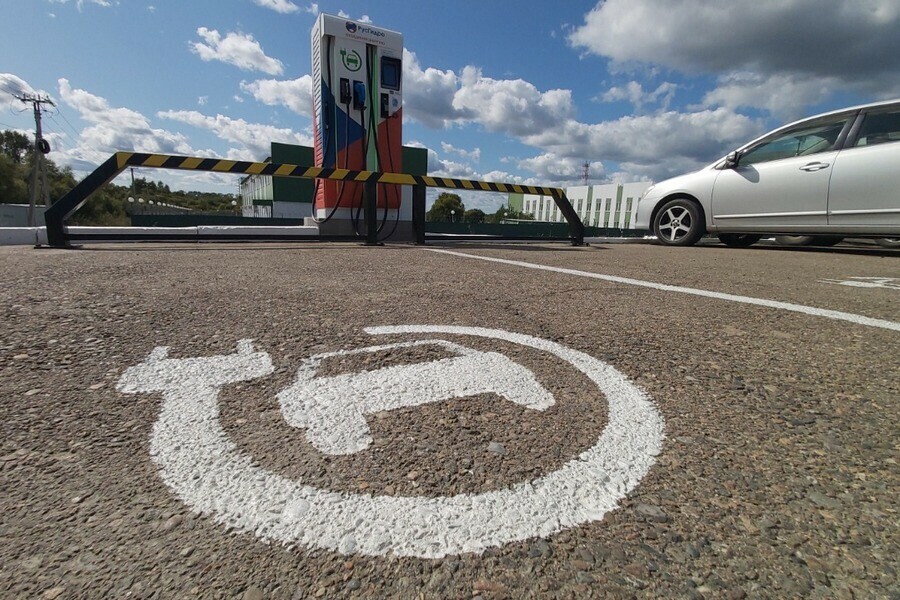 В Приамурье расширяется сеть электрозаправок Где можно зарядить авто