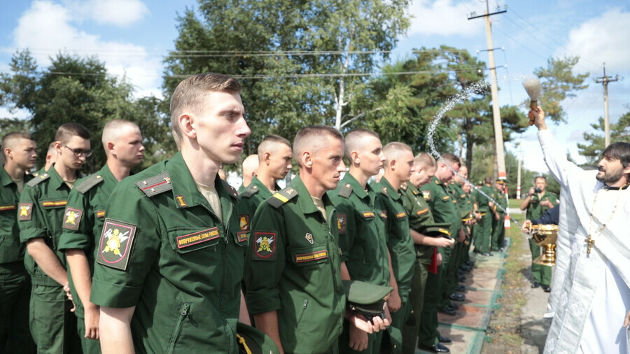 Под Белогорском освятили храм для военных где они могут причащаться и креститься